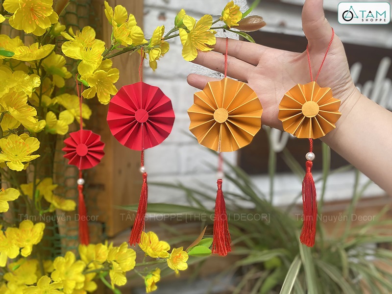 Phụ kiện treo Tết Quạt giấy nhung Vàng Đỏ mini [Cute] 5 - 7cm PKT-TET-14